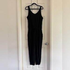 ReoRia Classic Black Tank Top